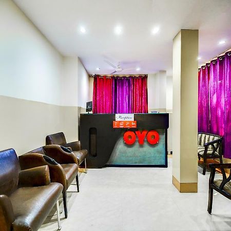 Oyo 28461 Royal Stay Inn Delhi Zewnętrze zdjęcie