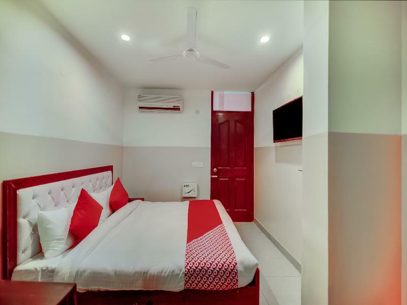 Oyo 28461 Royal Stay Inn Delhi Zewnętrze zdjęcie