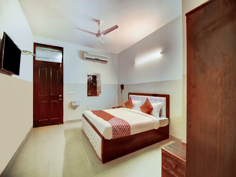 Oyo 28461 Royal Stay Inn Delhi Zewnętrze zdjęcie